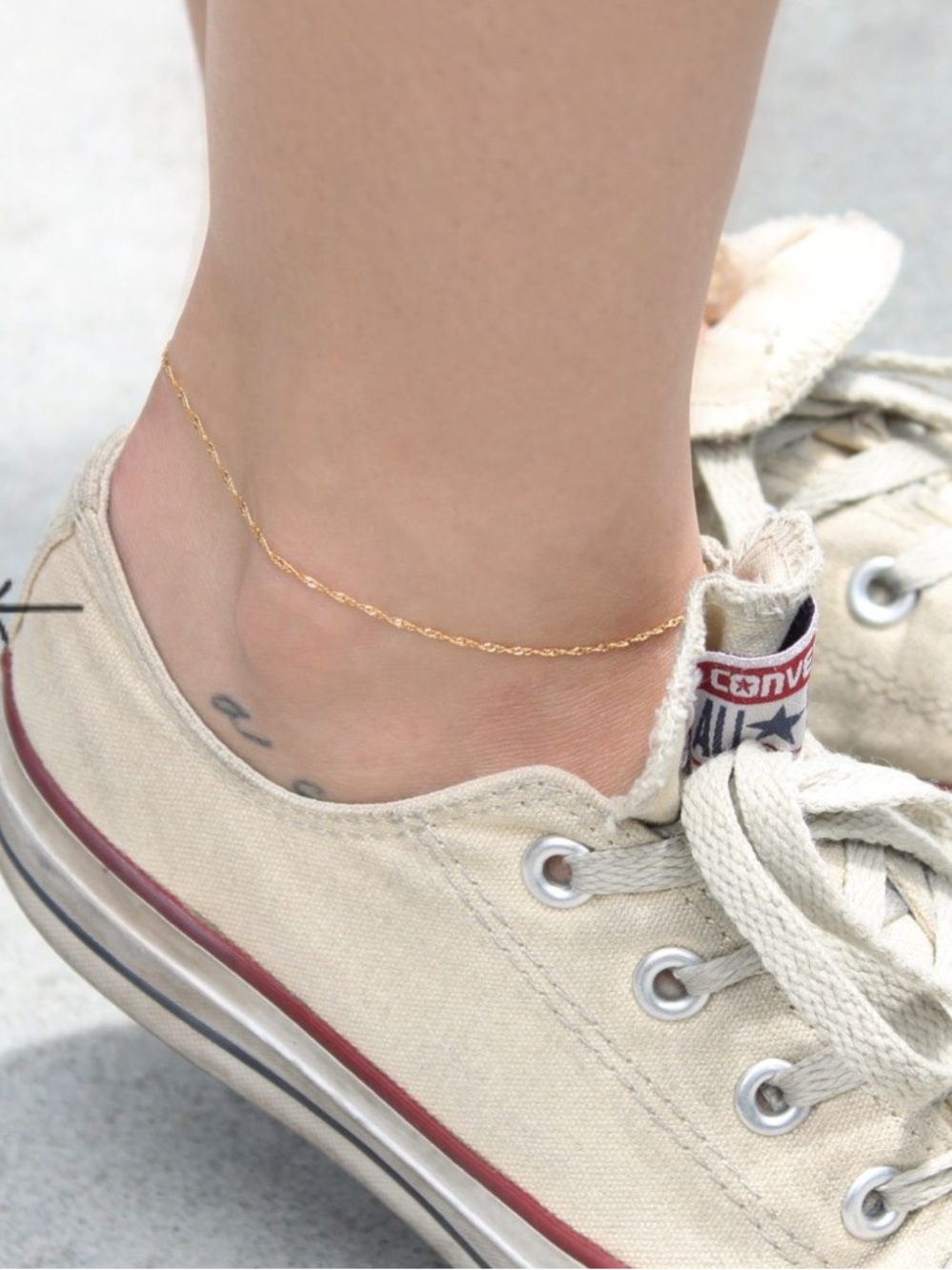 Catbird “Sweet Nothing Anklet” in 14k Gold